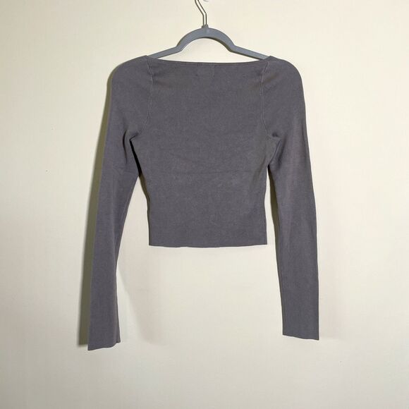 H&M Women’s Gray Square-Neck Crop Top Ribbed Long Sleeve Knit Size Medium Preppy - Picture 3 of 7